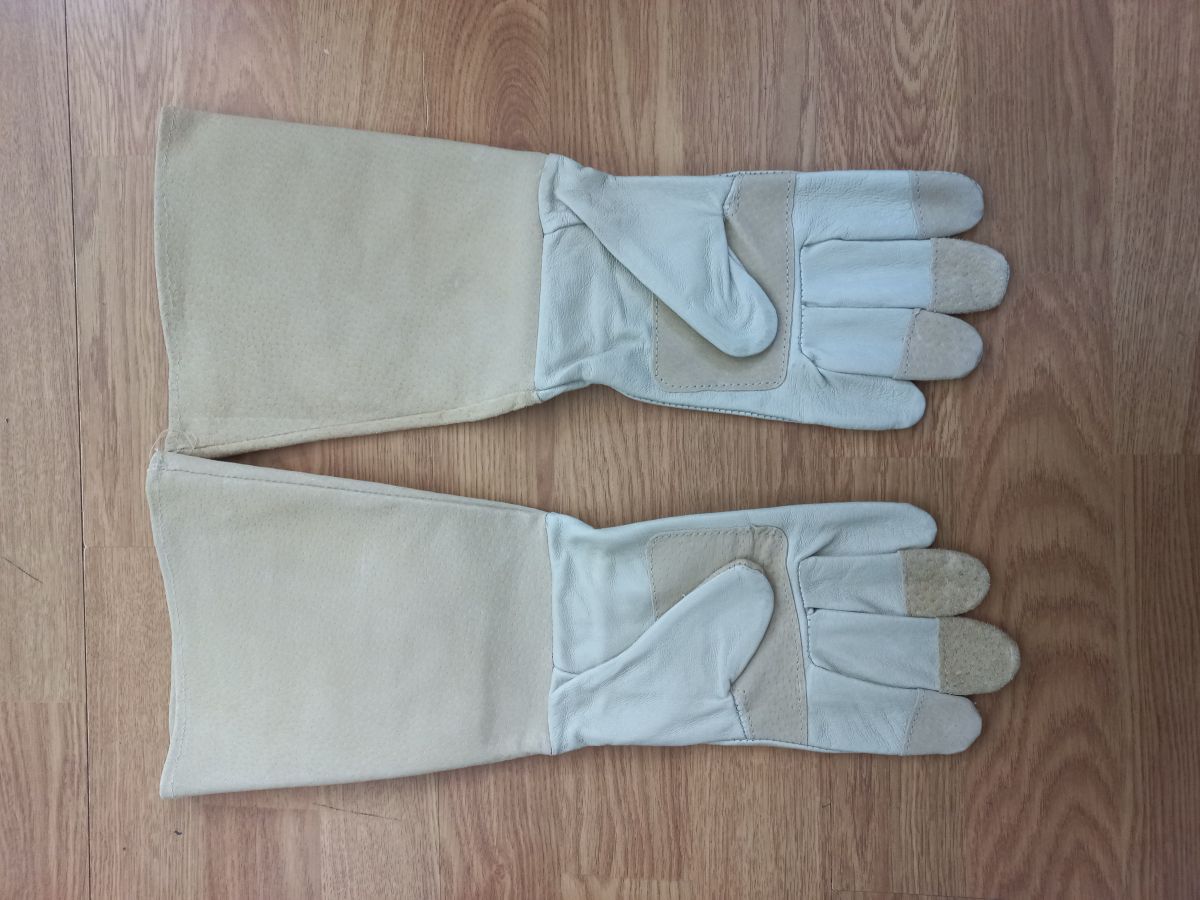 Перчатки с длинным рукавом (кожа)