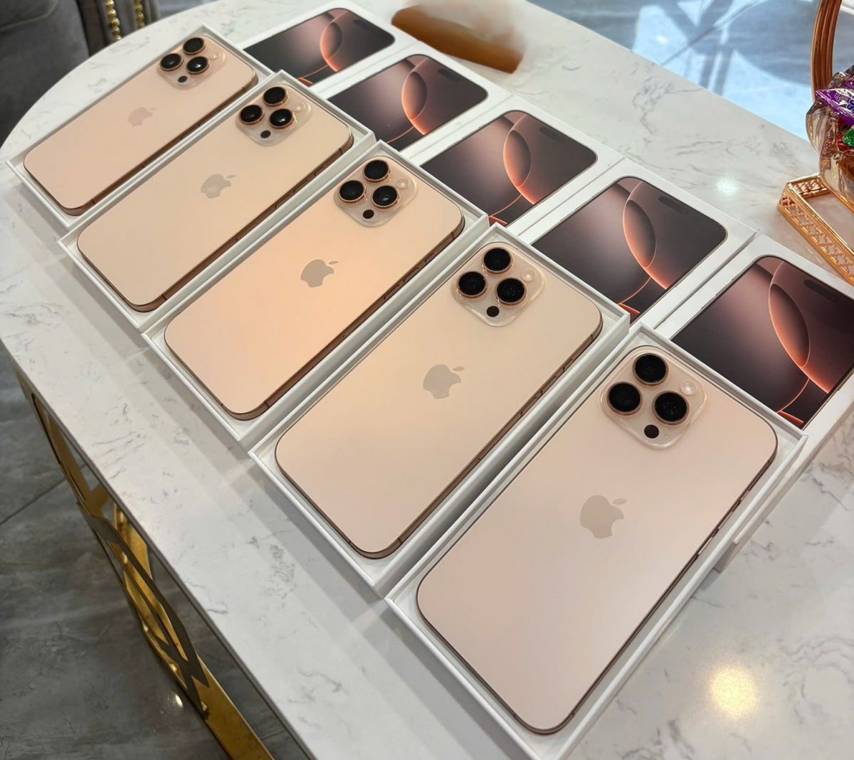 Apple iPhone 17 Pro Max, iPhone 17 Pro, iPhone 17 , iPhone Air , iPhone 16 Pro Max, iPhone 16 Pro, iPhone 16, iPhone 16 Plus, iPhone 15 Pro Max, iPhone 15 Pro