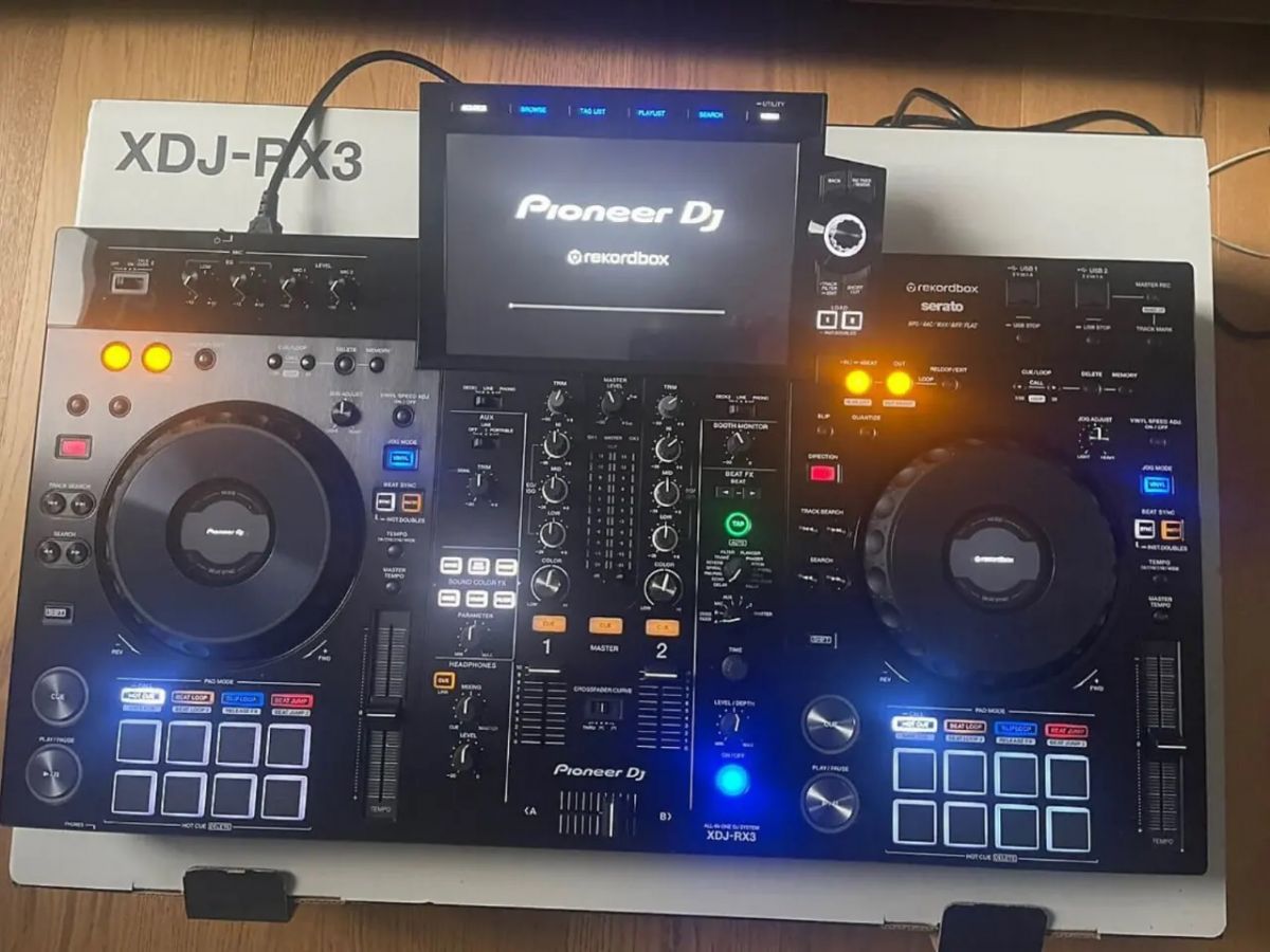 Продажа Pioneer DDJ RZX / Pioneer DDJ-FLX6-GT-W / Pioneer DDJ-FLX10 / Pioneer DDJ-1000SRT-W / Pioneer DJ OPUS-QUAD / Pioneer XDJ-RX3 / Pioneer XDJ XZ / AlphaTheta XDJ-AZ