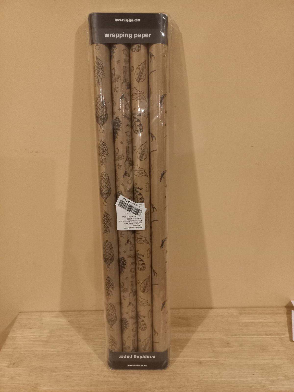 4 rulli pakkepaberit (76 x 305 cm)