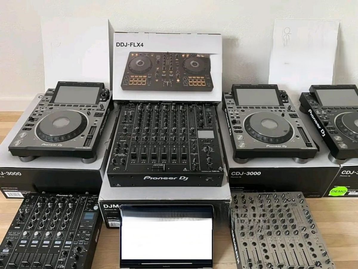 Продажи Pioneer CDJ-Tour1, Pioneer DJM-Tour1, Pioneer CDJ-2000NXS2, Pioneer DJM-900NXS2, AlphaTheta CDJ-3000X, AlphaTheta Euphonia, Pioneer CDJ-3000, Pioneer DJM-A9, Pioneer DDJ RZX, Pioneer 