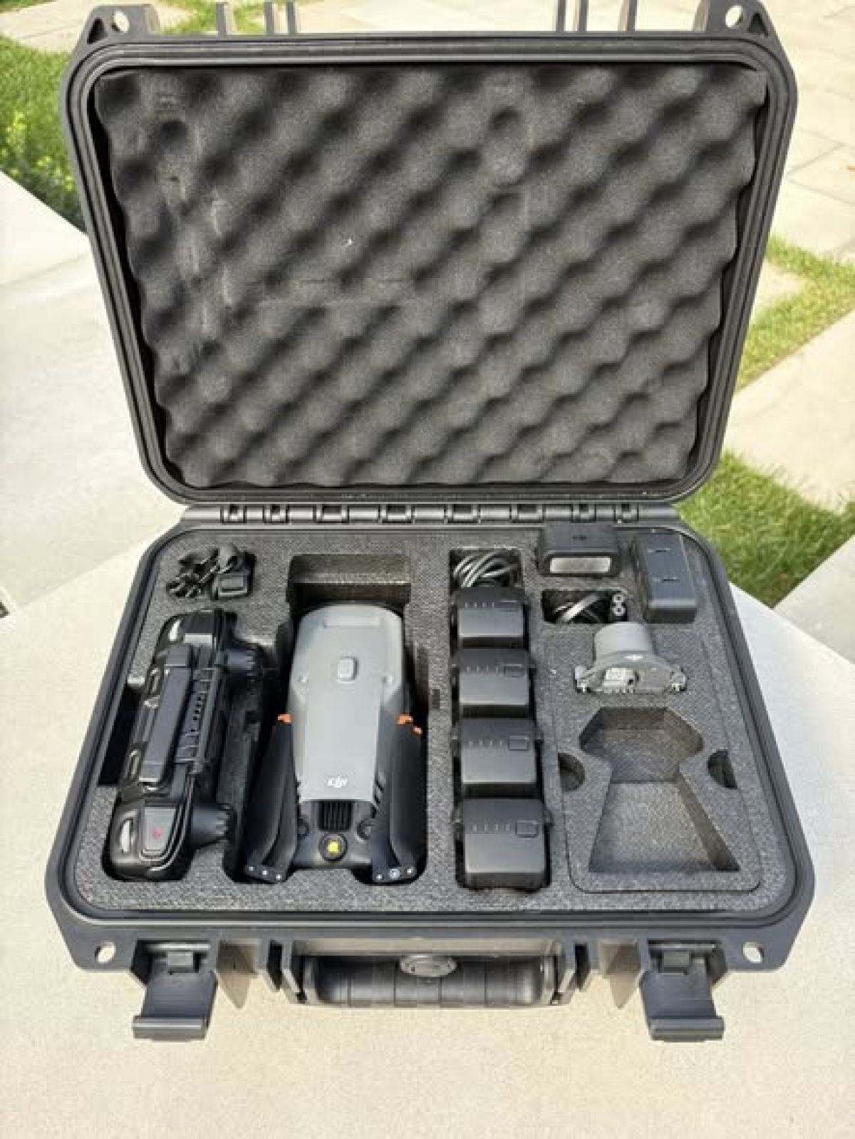 DJI Mavic 4 Pro, DJI Mavic 3 Pro, DJI Air 3S, DJI Air 3 , DJI Mini 5 Pro, DJI Lito X1, DJI Neo 2, DJI Avata 2, DJI Flip, DJI Mini 4 Pro, DJI Mavic 3E, DJI Matrice 4E, DJI Matrice 4T drones 
