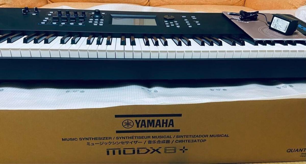 Новый Yamaha MONTAGE M8X, Yamaha Montage 8 88-klahvi, Yamaha MODX8+, Yamaha PSR-SX920/PSR-A5000, Yamaha Genos2 76-klahvi XXL, Yamaha GENOS, Tyros 5, Motif XF8