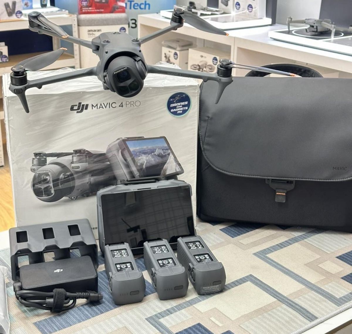 DJI Mavic 4 Pro, DJI Mavic 3 Pro, DJI Air 3S, DJI Air 3 , DJI Mini 5 Pro, DJI Lito X1, DJI Neo 2, DJI Avata 2, DJI Flip, DJI Mini 4 Pro, DJI Mavic 3E, DJI Matrice 4E, DJI Matrice 4T drones 