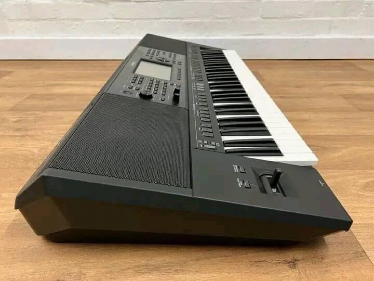 Новый Yamaha MONTAGE M8X, Yamaha Montage 8 88-klahvi, Yamaha MODX8+, Yamaha PSR-SX920/PSR-A5000, Yamaha Genos2 76-klahvi XXL, Yamaha GENOS, Tyros 5, Motif XF8