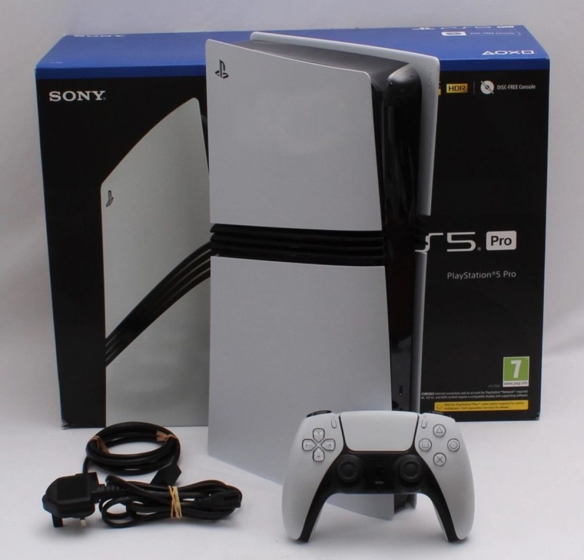 Sony PlayStation PS5 Pro konsool, Sony PlayStation PS5 Slim konsool, Nintendo Switch 2 konsool ja Microsoft Xbox Series X 2TB videomängukonsoolid