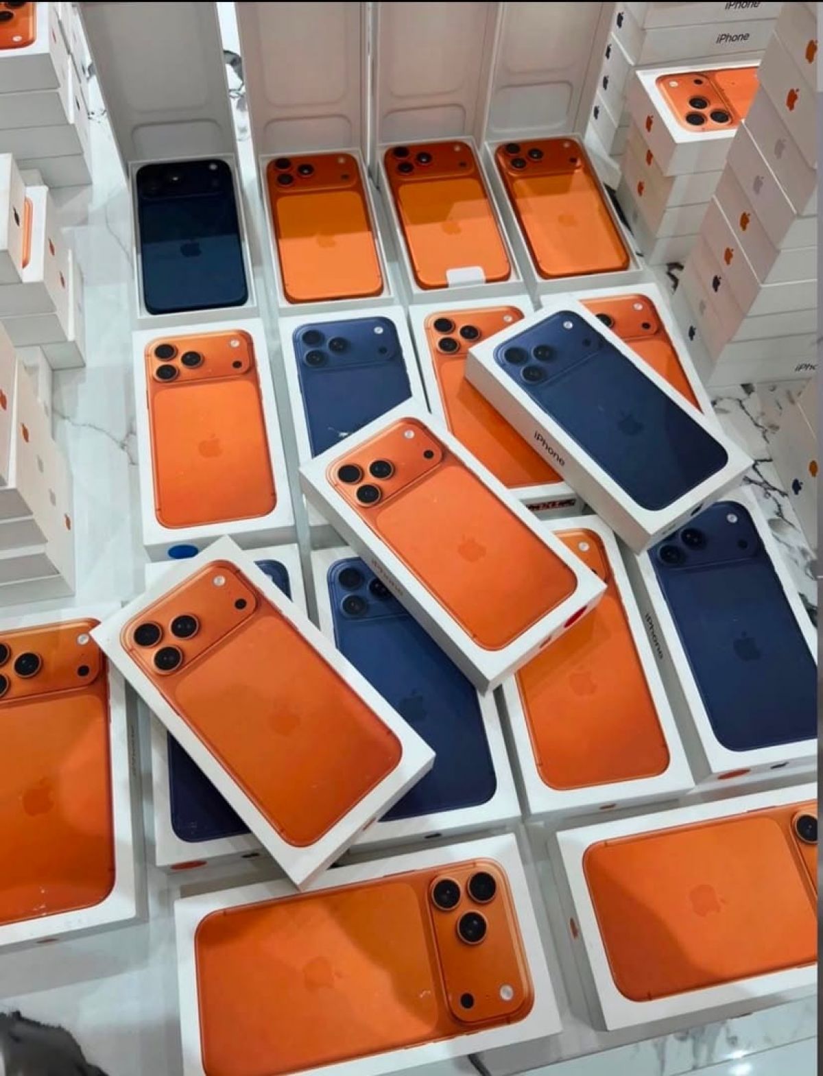 оригинальный Apple iPhone 17 Pro Max, iPhone 17 Pro, iPhone 17, iPhone Air, Apple iPhone 18 Pro Max, iPhone 18 Pro,  Apple iPhone Duo ,  iPhone 16 Pro Max, iPhone 16 Pro,