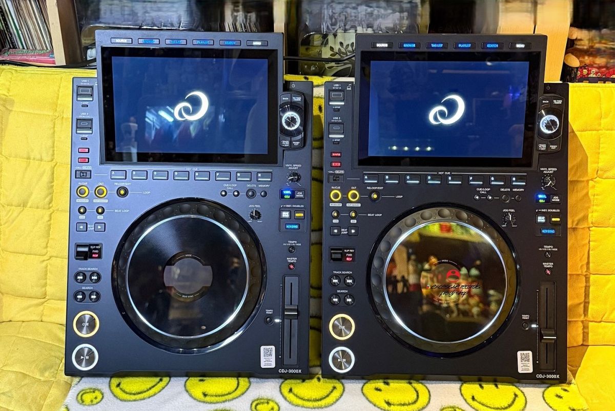 AlphaTheta CDJ-3000X, AlphaTheta Euphonia, Pioneer CDJ-3000, Pioneer DJ DJM-A9, Pioneer CDJ-2000NXS2, Pioneer DJM-900NXS2, Pioneer DJ DJM-V10 ,  Denon DJ Prime 4+ ,  AlphaTheta XDJ-AZ, AlphaTheta OMNIS-DUO, Pioneer DJ OPUS-QUAD, Pioneer  XDJ-RX3