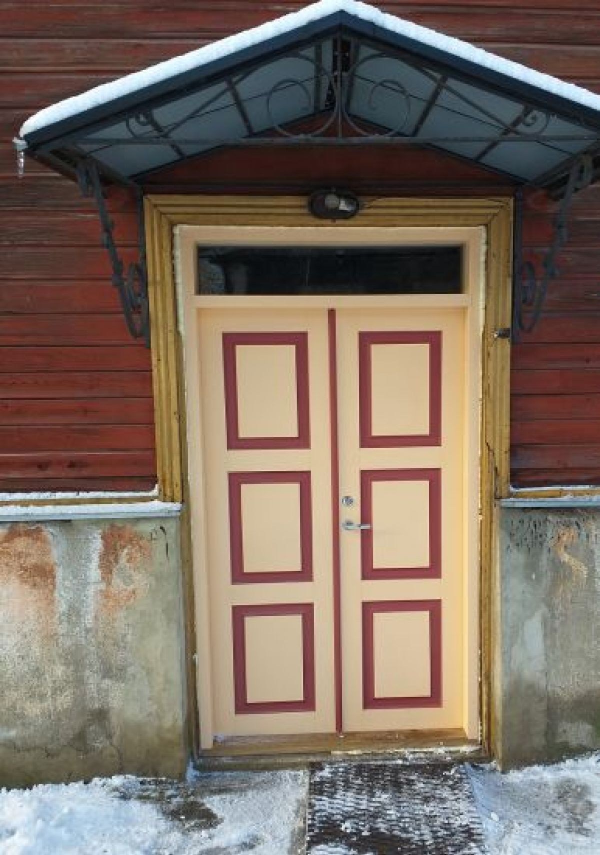 Special order wooden windows from Pumeko AS