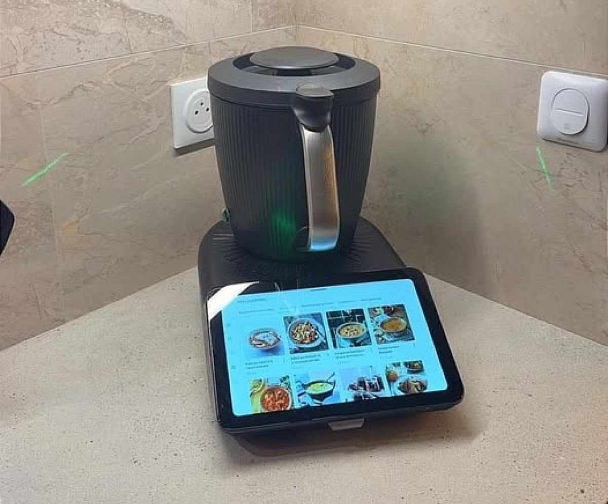 Vorwerk Thermomix TM7 ja Thermomix TM6 köögikombain ja tarvikud