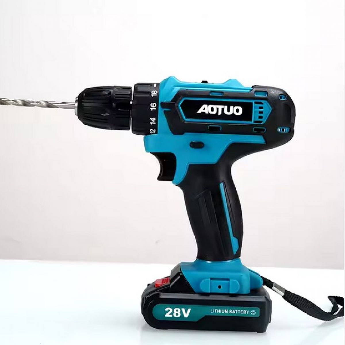 Cordless Drill Driver Enast 28V (with 2 Batteries)