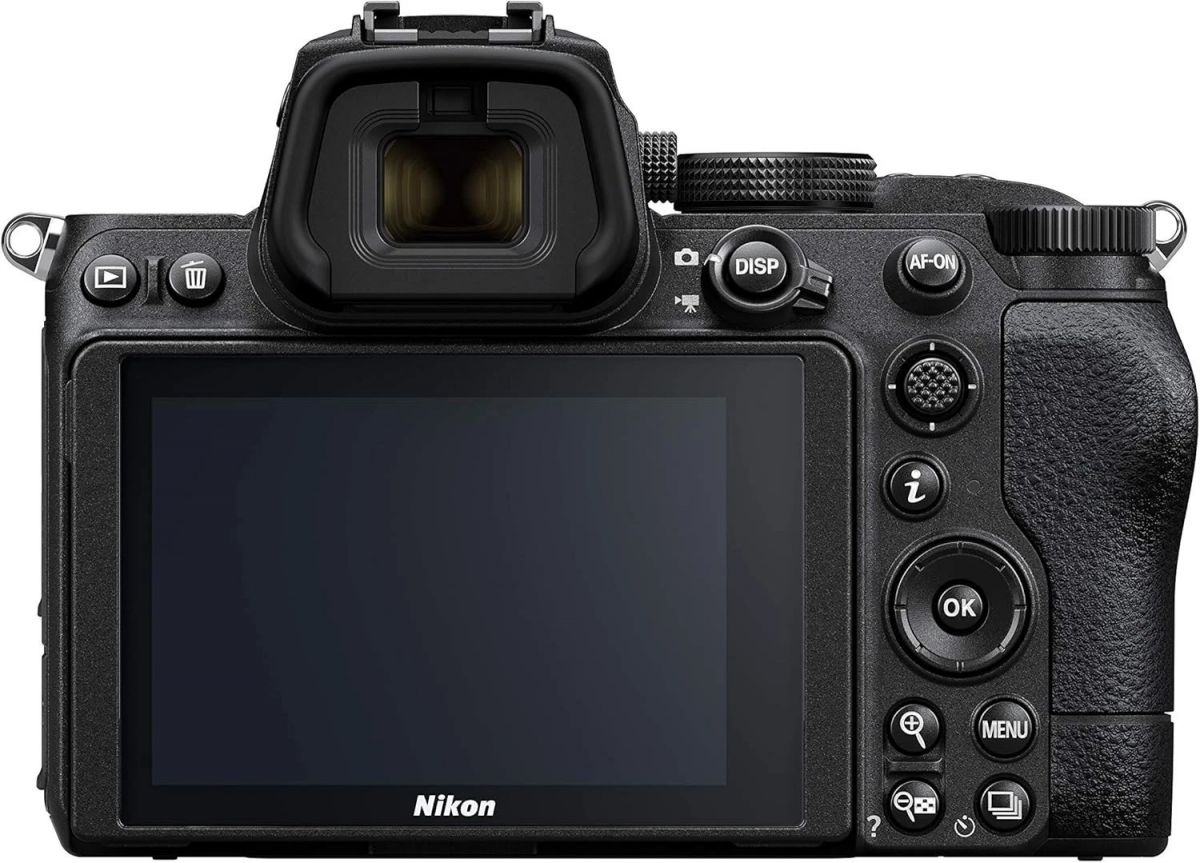 Selling : Nikon Z5 Mirrorless Digital Camera + Z 24-70mm f/4 S Lens