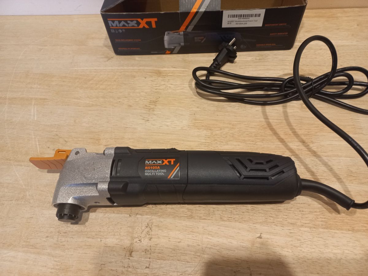 Multifunctional tool MAXXT 300 W