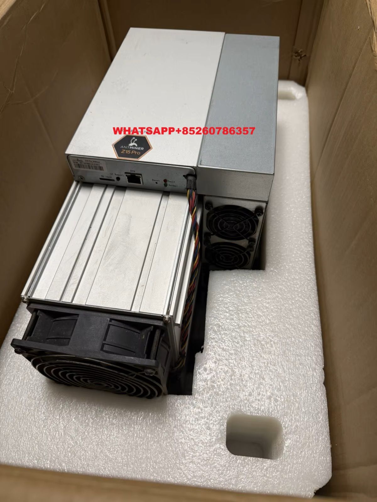 Müügil Bitmain Antminer Zcash-kaevandaja Z15 Pro
