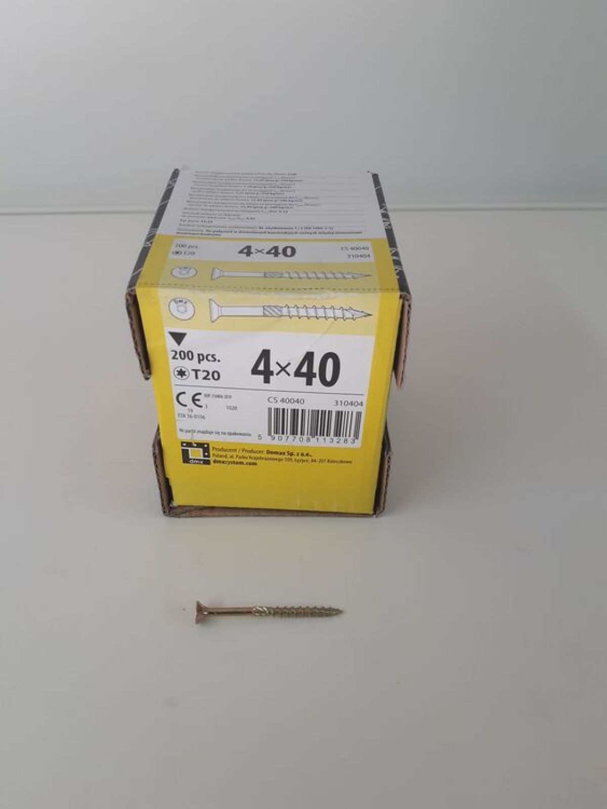Construction screw with flat head 4x30 200pcs/pack 