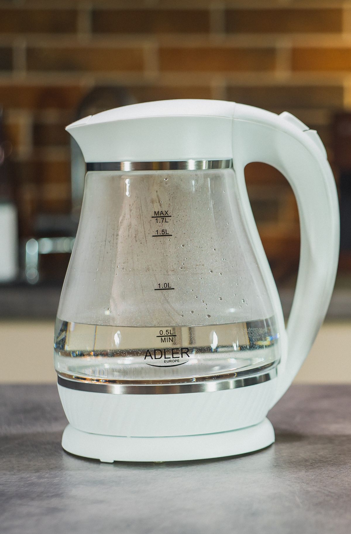Adler AD 1274 white Kettle glass electric 1,7L