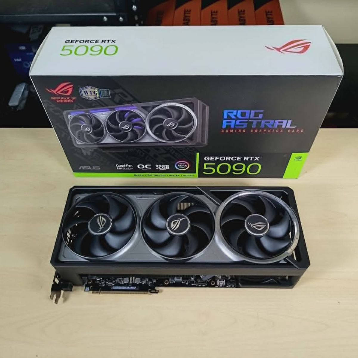 GeForce RTX 5090, RTX 5080, RTX 5070 Ti, RTX 5070, RTX 4090, RTX 4080 Super,  RTX 4080, RTX 4070 Ti Super,  RTX 4070 Ti, RTX 4070 Super,