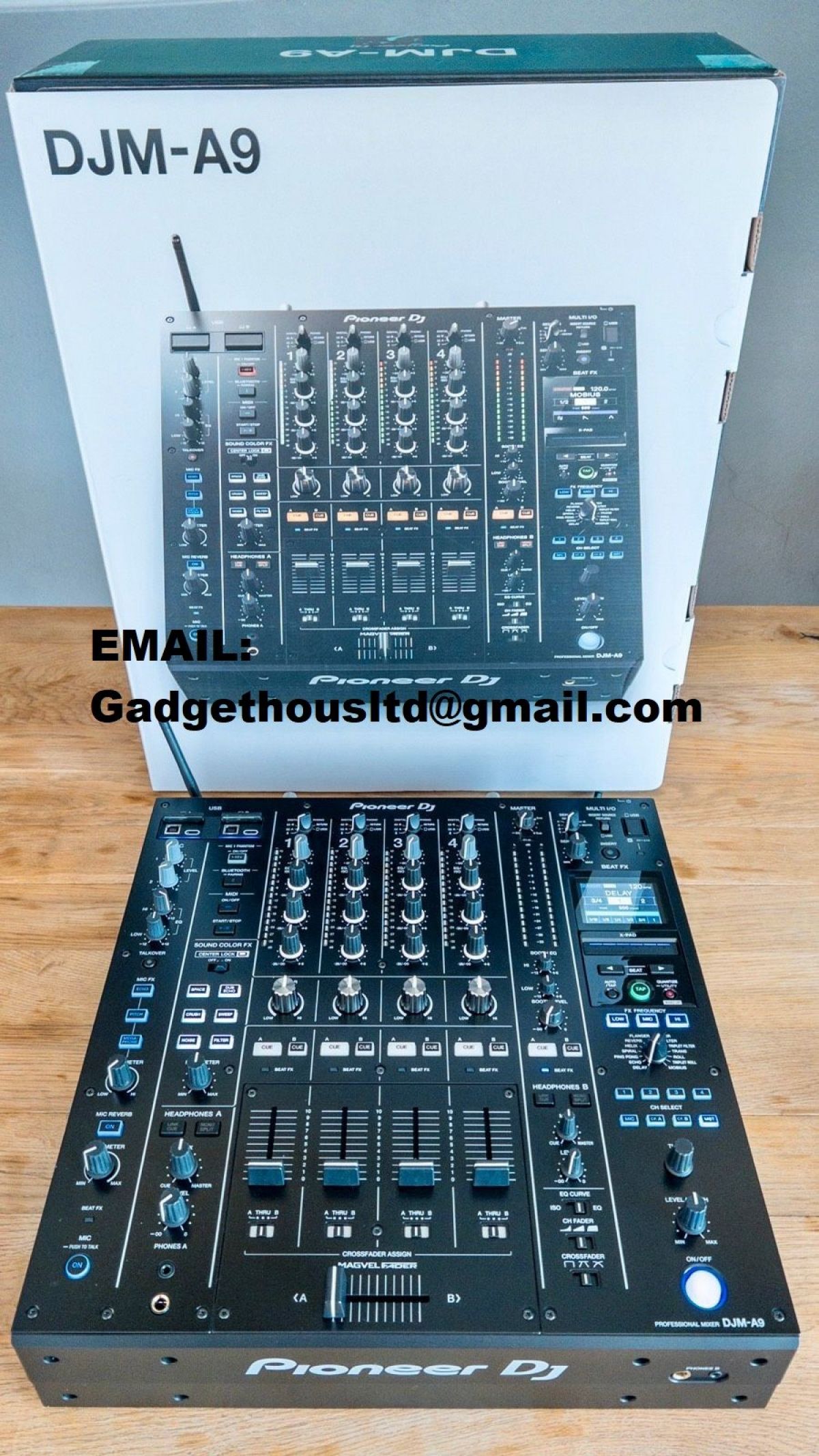 2x AlphaTheta CDJ-3000X,  AlphaTheta EUPHONIA, Pioneer CDJ-3000, Pioneer DJM-A9, Pioneer DJM-V10-LF, Pioneer DJM-S11, Pioneer DJM-V10,  Pioneer CDJ-2000NXS2 ,  Pioneer DJM-900NXS2 , Pioneer DJM-Tour1, Pioneer CDJ-Tour1