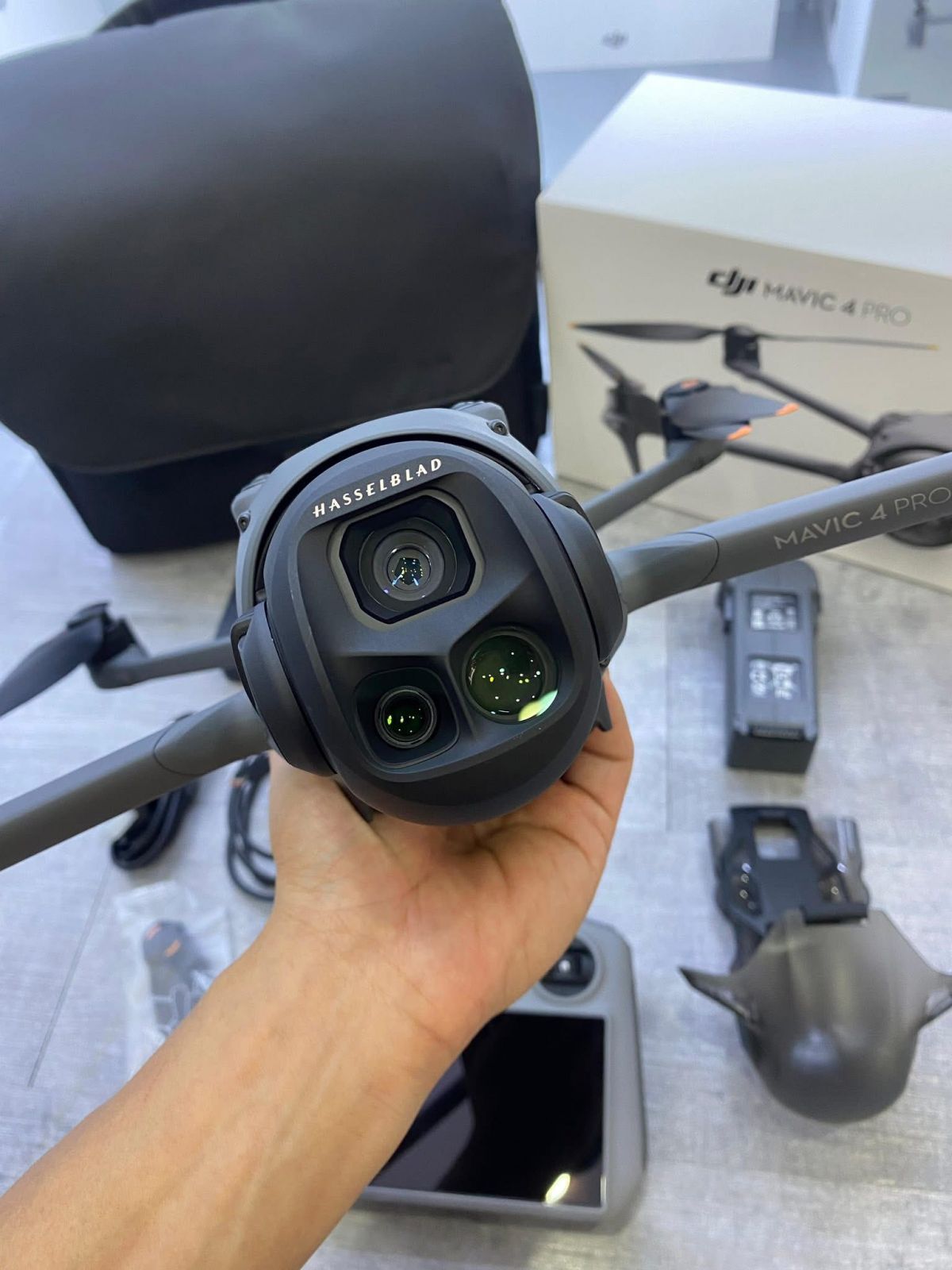 DJI Mavic 4 Pro, DJI Mavic 3 Pro, DJI Air 3S, DJI Air 3 , DJI Mini 5 Pro, DJI Lito X1, DJI Neo 2, DJI Avata 2, DJI Flip, DJI Mini 4 Pro, DJI Mavic 3E, DJI Matrice 4E, DJI Matrice 4T drones 