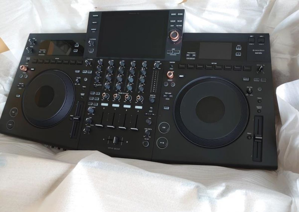 Новые AlphaTheta XDJ-AZ, AlphaTheta OMNIS-DUO, AlphaTheta DDJ-GRV6, Denon DJ Prime 4+W, Pioneer DJ OPUS-QUAD, Pioneer XDJ XZ DJ System, Pioneer XDJ-RX3, Pioneer DDJ RZX, Pioneer DDJ-REV7, Pio