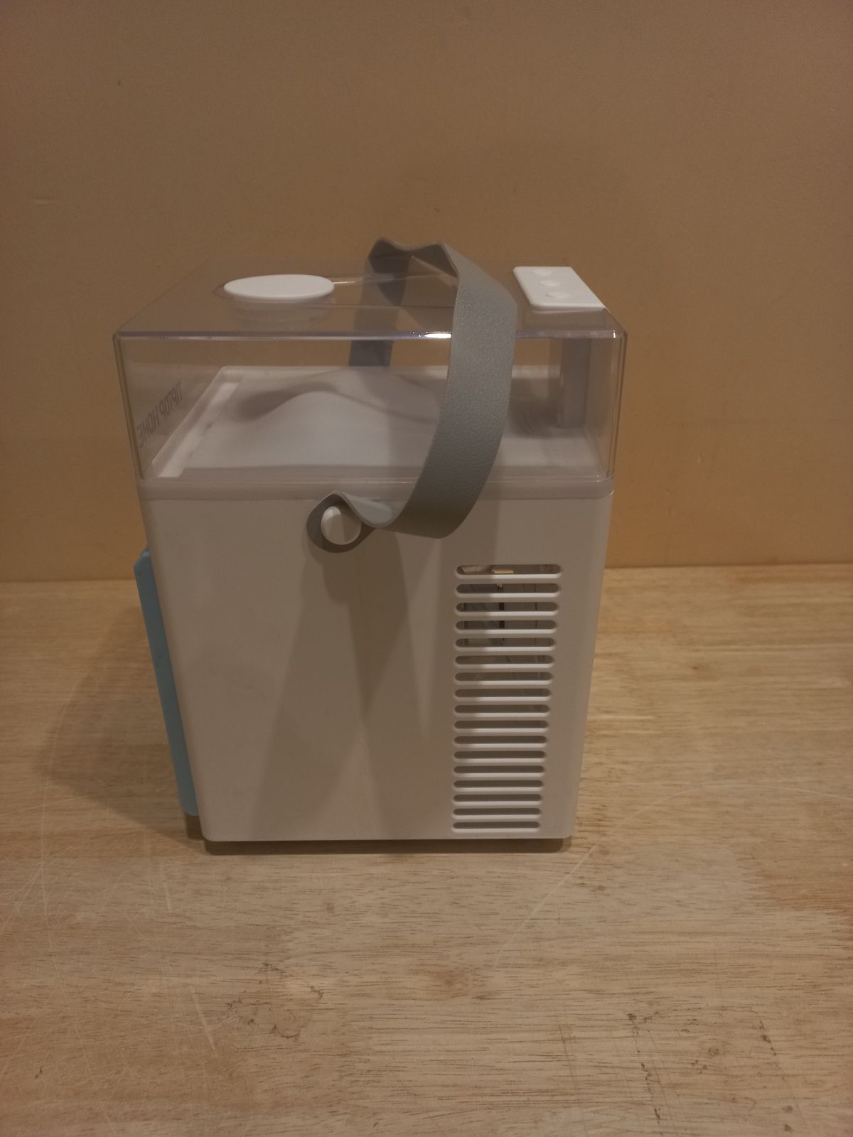 Mini air conditioner, fan