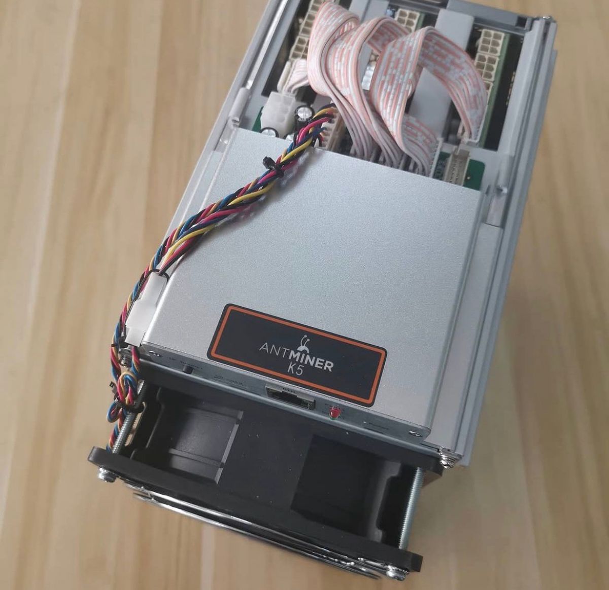 Bitmain Antminer S21XP Hyd,L9,L7,Dragonball A11 Radiant Miner,Goldshell E-AL1M
