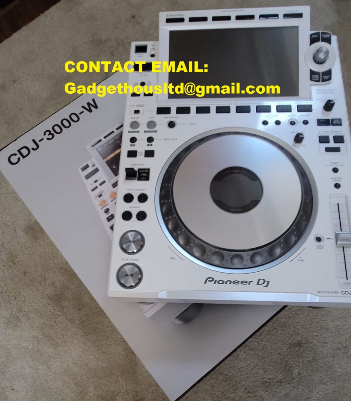 2x AlphaTheta CDJ-3000X,  AlphaTheta EUPHONIA, Pioneer CDJ-3000, Pioneer DJM-A9, Pioneer DJM-V10-LF, Pioneer DJM-S11, Pioneer DJM-V10,  Pioneer CDJ-2000NXS2 ,  Pioneer DJM-900NXS2 , Pioneer DJM-Tour1, Pioneer CDJ-Tour1