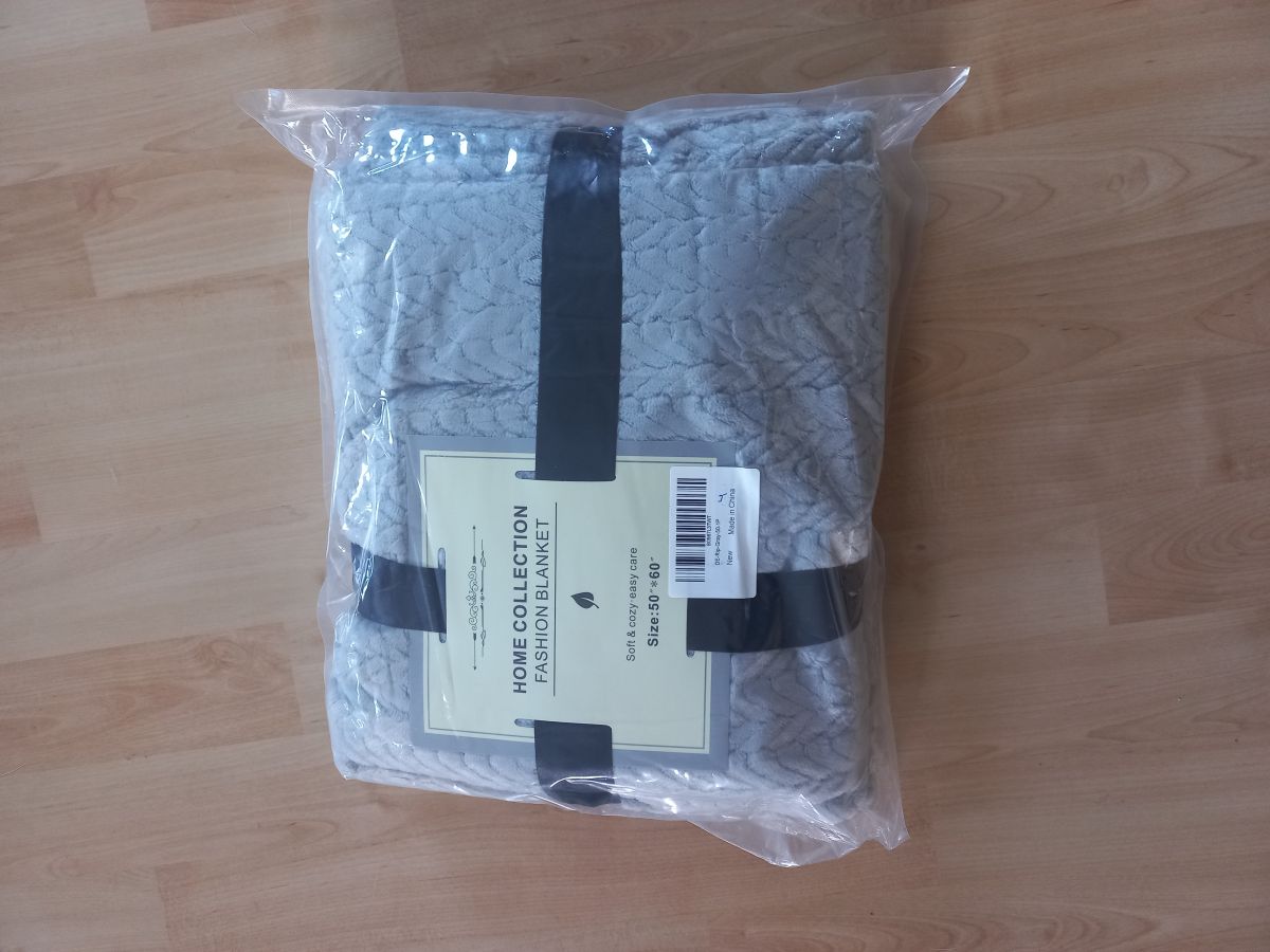 Bedspread AMYTIS 127 x 152 cm
