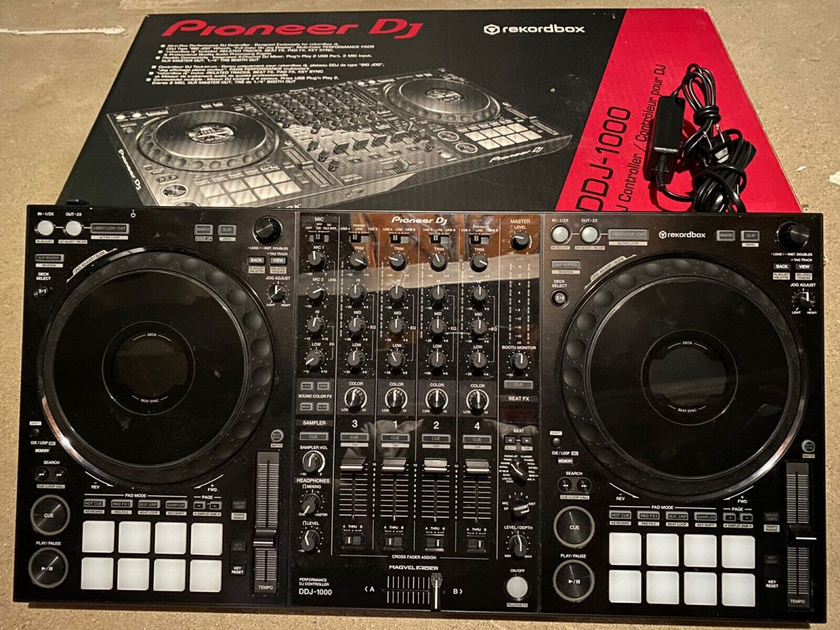 AlphaTheta XDJ-AZ, AlphaTheta OMNIS-DUO , Pioneer OPUS-QUAD, Pioneer XDJ-RX3, Pioneer XDJ-XZ, Pioneer DJ DDJ-FLX10, AlphaTheta DDJ-GRV6, Pioneer DDJ-1000, Pioneer DDJ-1000SRT, Pioneer DJ DDJ-